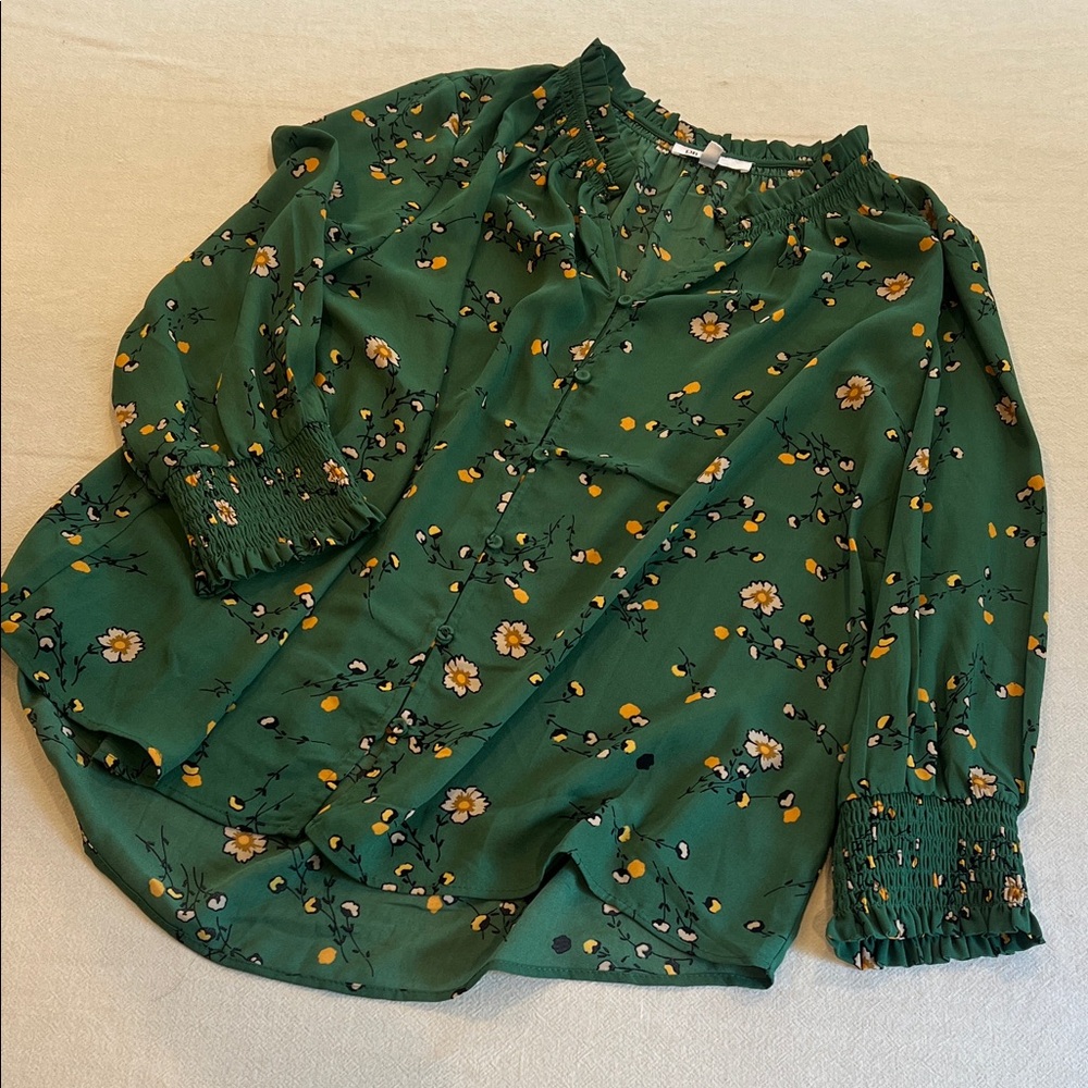 DR2 Green Floral Ruffle-Neck Blouse